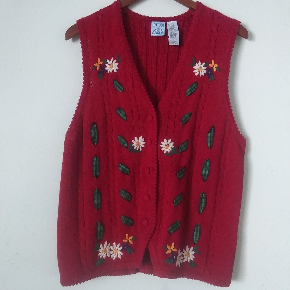 Vintage Russ Womens Sweater Vest, Red with Daisy Embroidery